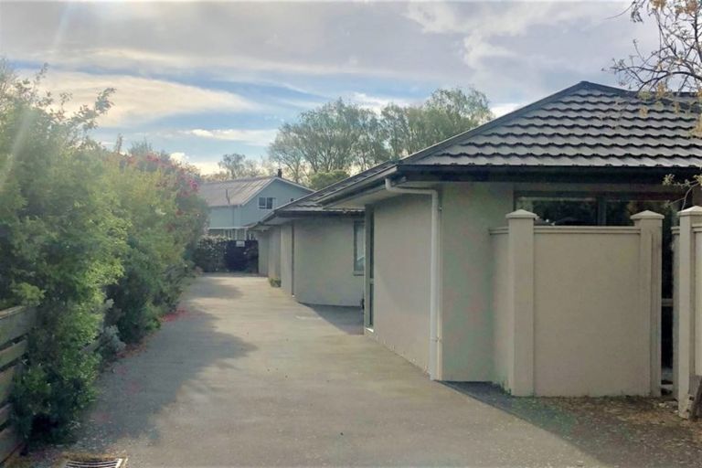 Photo of property in 464a Halswell Road, Halswell, Christchurch, 8025