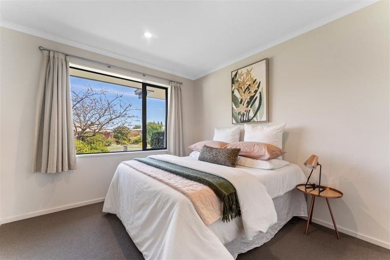 Photo of property in 8 Cambelldon Crescent, Stoke, Nelson, 7011