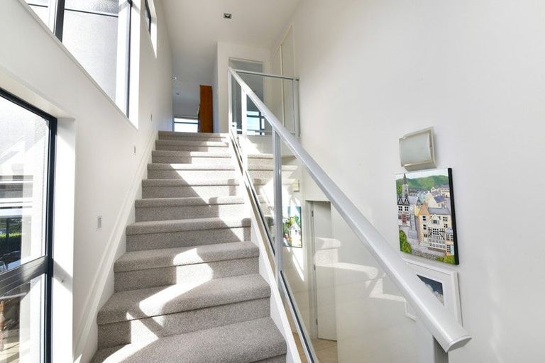 Photo of property in 15 Maire Road, Orewa, 0931