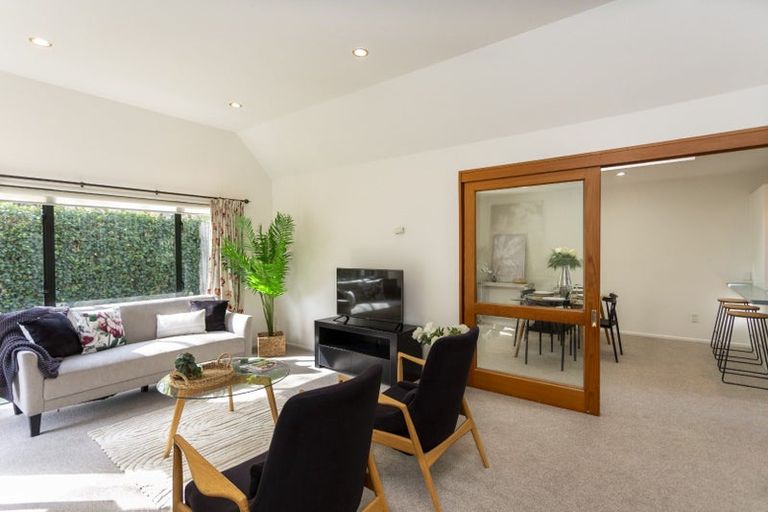 Photo of property in 2/179 Clyde Road, Burnside, Christchurch, 8053