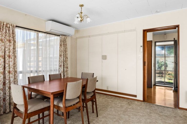 Photo of property in 1/2 Bill Ashcroft Grove, Havelock North, 4130