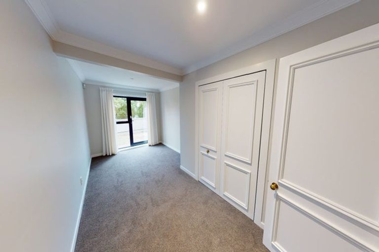 Photo of property in 7/25 Thane Road, Roseneath, Wellington, 6011