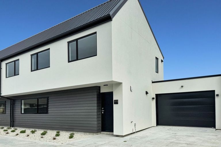 Photo of property in 5/29 Main South Road, Sockburn, Christchurch, 8042