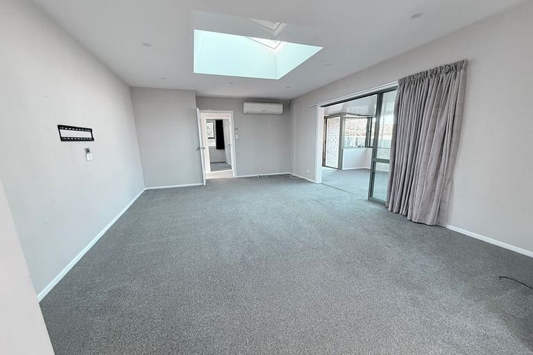 Photo of property in 224 Beach Road, North New Brighton, Christchurch, 8083