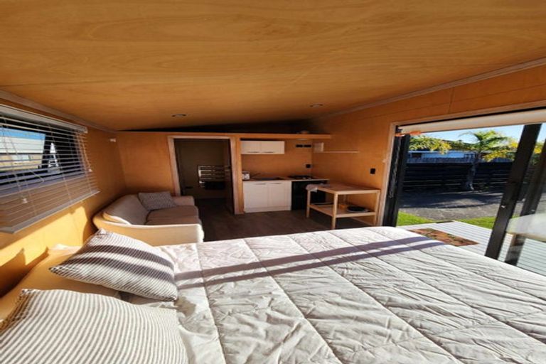 Photo of property in 5 Lotus Avenue, Mount Maunganui, 3116