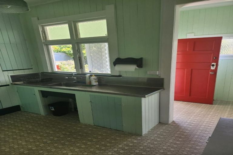 Photo of property in 28 Niblett Street, Whanganui, 4500