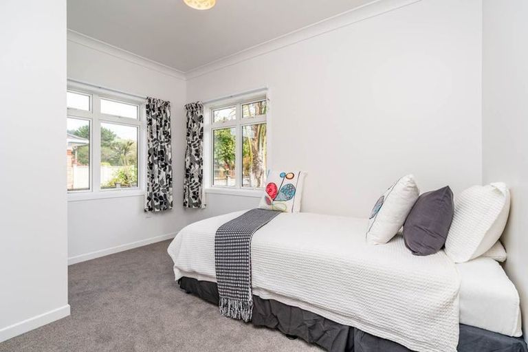 Photo of property in 1 Douglas Street, Kensington, Whangarei, 0112