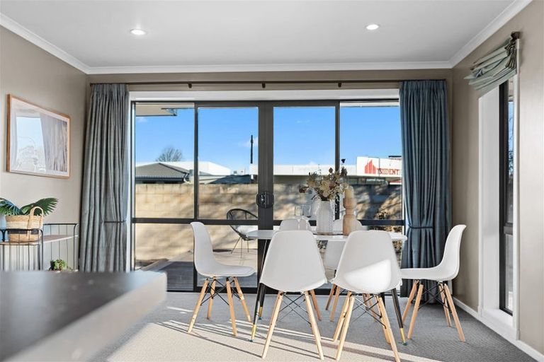 Photo of property in 760 Main North Road, Belfast, Christchurch, 8051