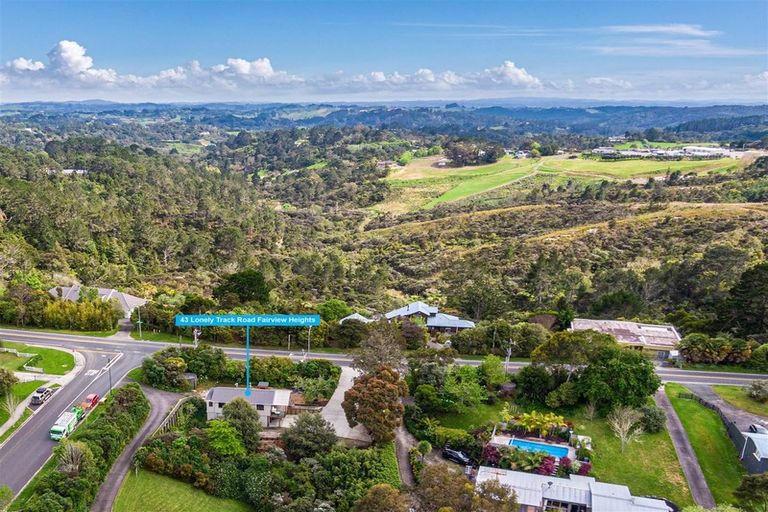Photo of property in 43 Lonely Track Road, Fairview Heights, Auckland, 0632