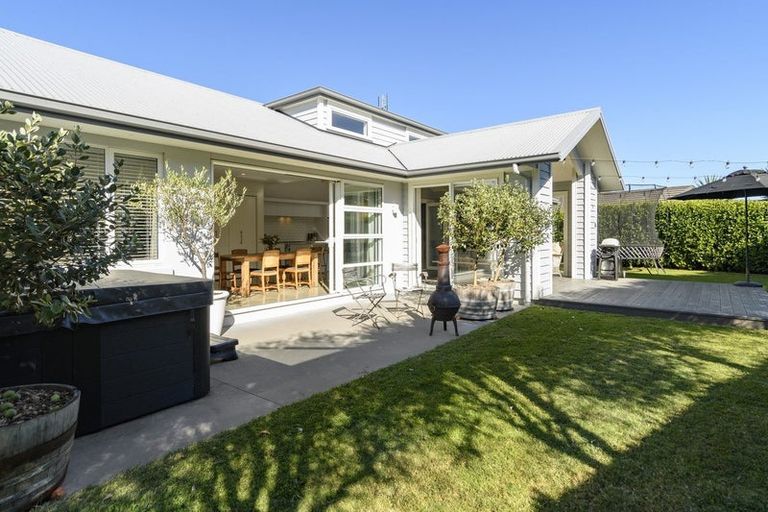 Photo of property in 84a Margaret Drive, Omokoroa, 3114