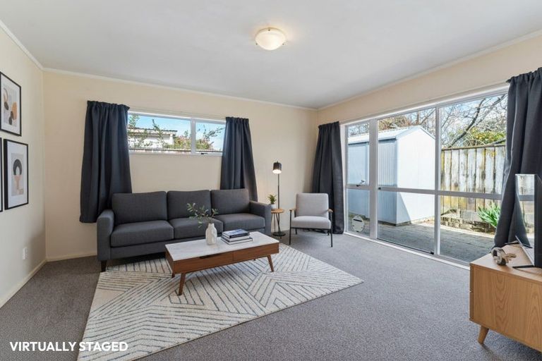 Photo of property in 17a Carlisle Street, Levin, 5510