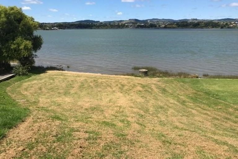 Photo of property in 2 Eighteenth Avenue, Tauranga South, Tauranga, 3112