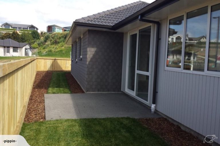 Photo of property in 65 Bert Wall Drive, Omokoroa, 3114