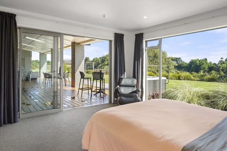 Photo of property in 37 Jarrett Terrace, Leamington, Cambridge, 3432