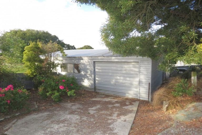 Photo of property in 86 Airedale Road, Weston, Oamaru, 9492