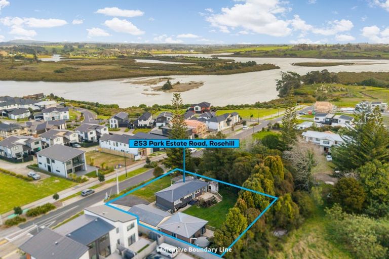 Photo of property in 253 Park Estate Road, Rosehill, Papakura, 2113