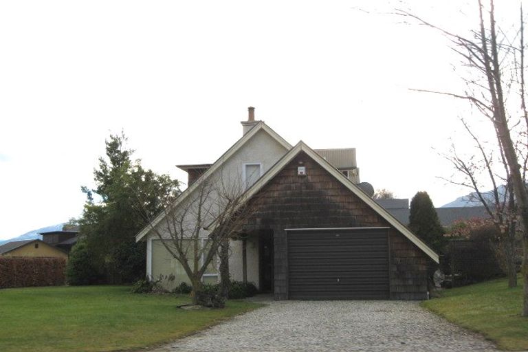 Photo of property in 118 Hunter Crescent, Wanaka, 9305