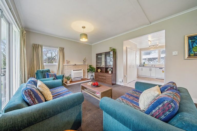 Photo of property in 86 Gibbons Street, Ebdentown, Upper Hutt, 5018