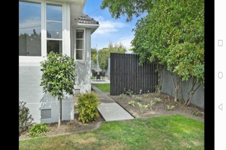 Photo of property in 3 Bateman Avenue, Bryndwr, Christchurch, 8053
