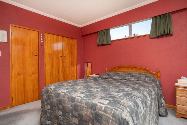 Photo of property in 27 Ruahine Street, Dannevirke, 4930