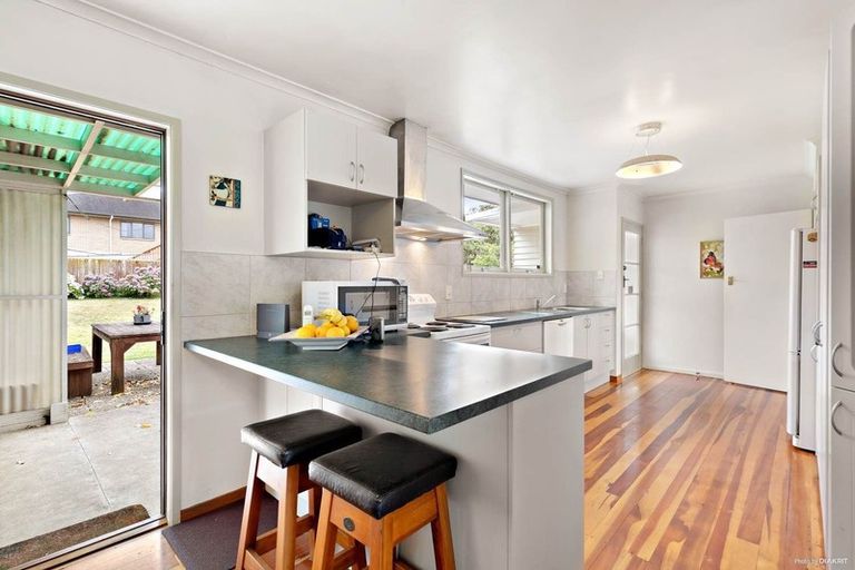 Photo of property in 28 Parry Road, Mount Wellington, Auckland, 1062