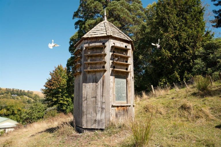 Photo of property in 2 Rose Street, Waipawa, 4210