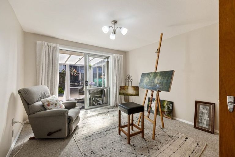 Photo of property in 2/14 Apollo Place, Papanui, Christchurch, 8052