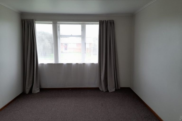 Photo of property in 57 Chingford Close, Mangere, Auckland, 2022
