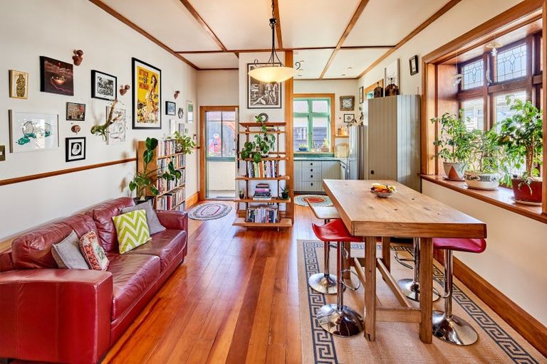 Photo of property in 21 Campbell Terrace, Petone, Lower Hutt, 5012