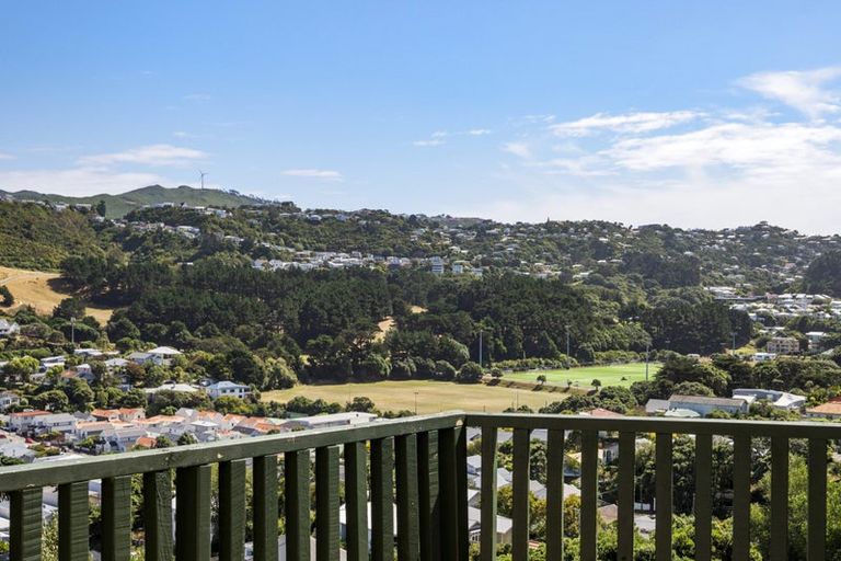 Photo of property in 20 Bay Lair Grove, Island Bay, Wellington, 6023