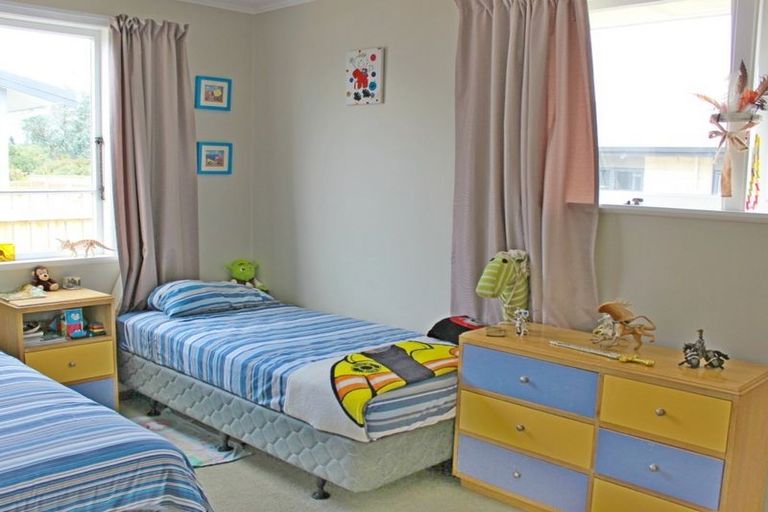 Photo of property in 1a Endelave Way, Carterton, 5713