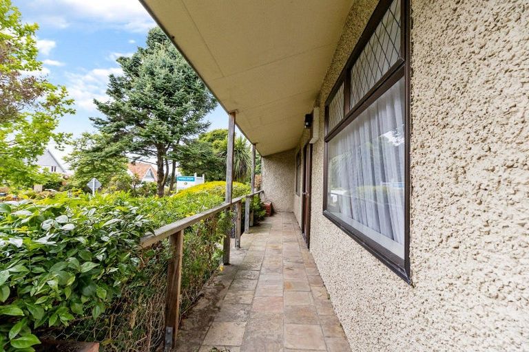 Photo of property in 82 Avenue Road, West End, Timaru, 7910