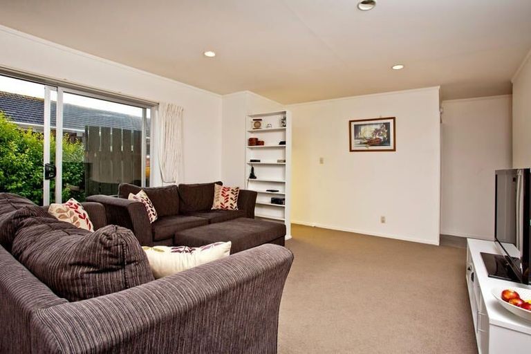 Photo of property in 1/48 Jutland Road, Hauraki, Auckland, 0622