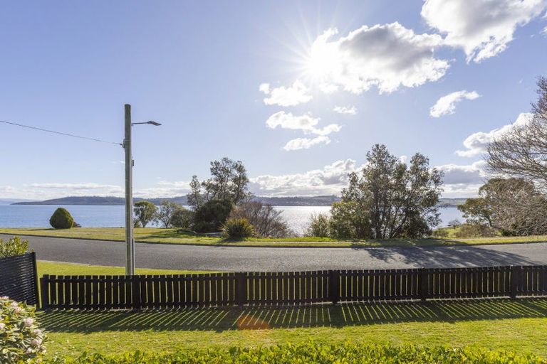 Photo of property in 6 Kohatu Parade, Wharewaka, Taupo, 3330