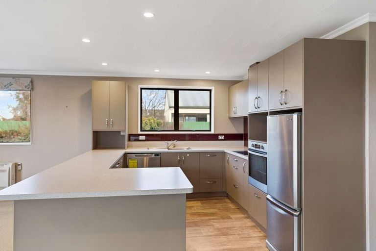 Photo of property in 39 Liverpool Street, Riversdale, 9776