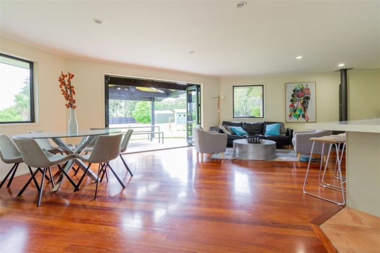 Photo of property in 5 Kotare Heights, Kerikeri, 0230