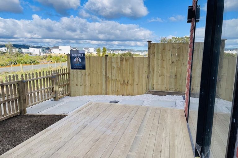 Photo of property in 79 Kaha Road, Papakura, 2110