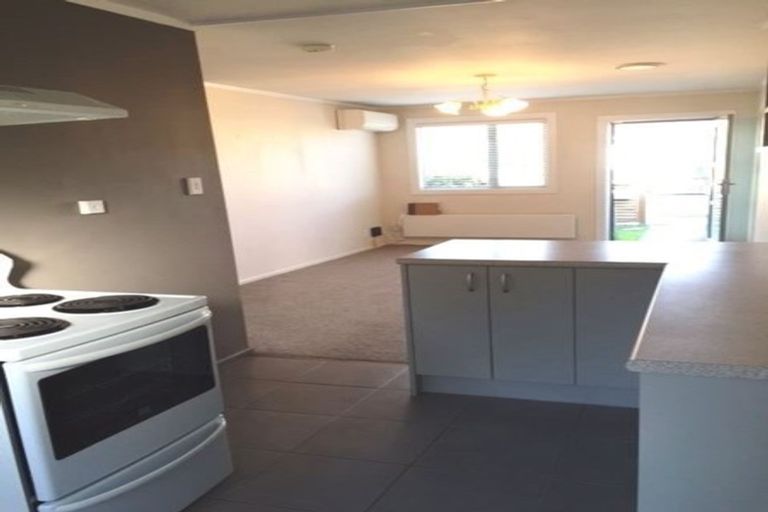 Photo of property in 3/22 Holly Road, St Albans, Christchurch, 8014