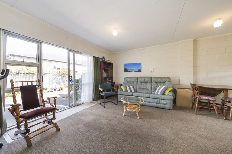 Photo of property in 3/364 Featherston Street, Palmerston North, 4414
