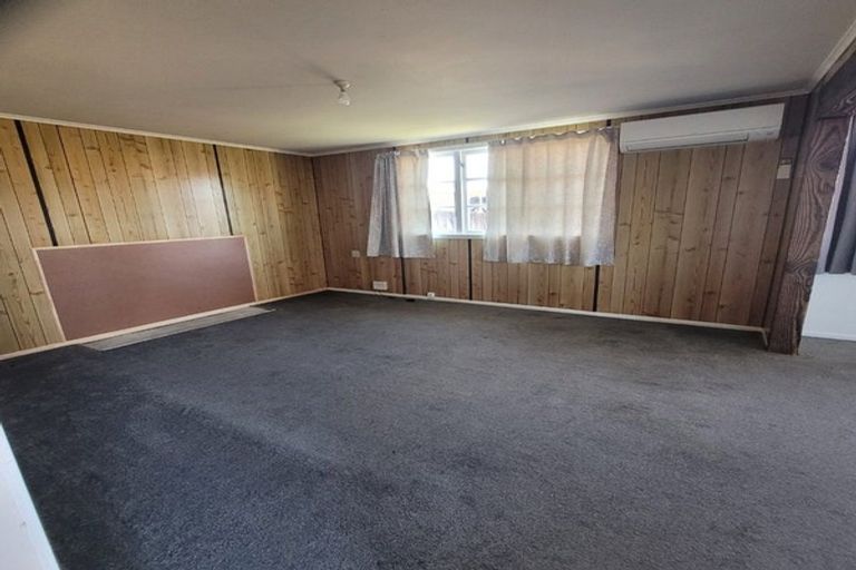 Photo of property in 206 Balmoral Drive, Tokoroa, 3420