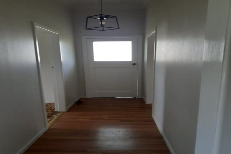 Photo of property in 12 Julia Street, Pahiatua, 4910