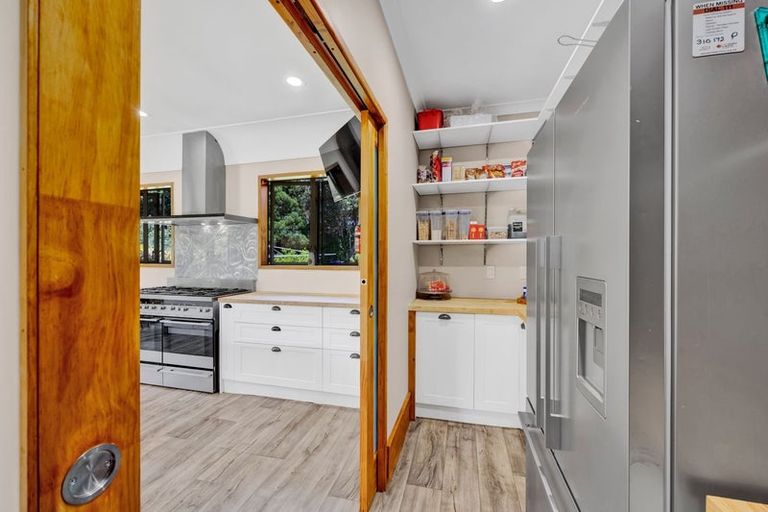 Photo of property in 505 Aorere Road, Ararata, Eltham, 4399