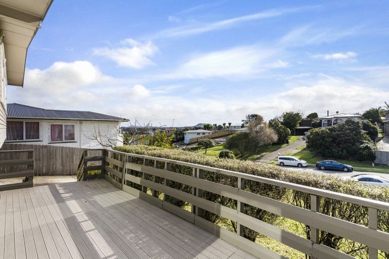 Photo of property in 46 Cardiff Road, Pakuranga, Auckland, 2010