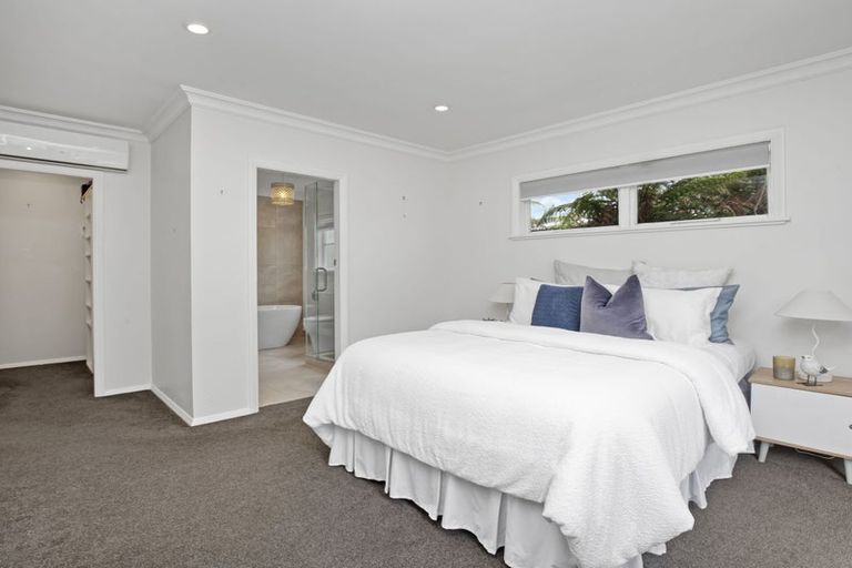 Photo of property in 73 Kohekohe Road, Waikanae, 5036