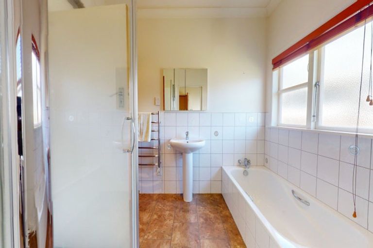 Photo of property in 35 Hannan Street, Levin, 5510