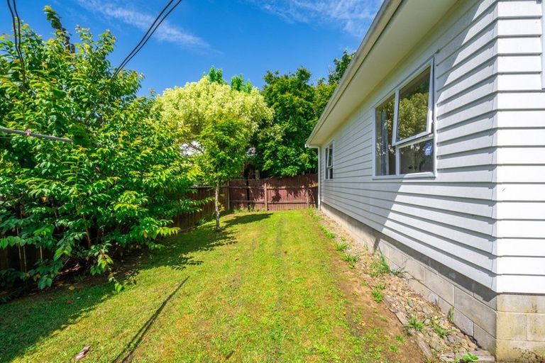 Photo of property in 81 Ennis Avenue, Pakuranga Heights, Auckland, 2010