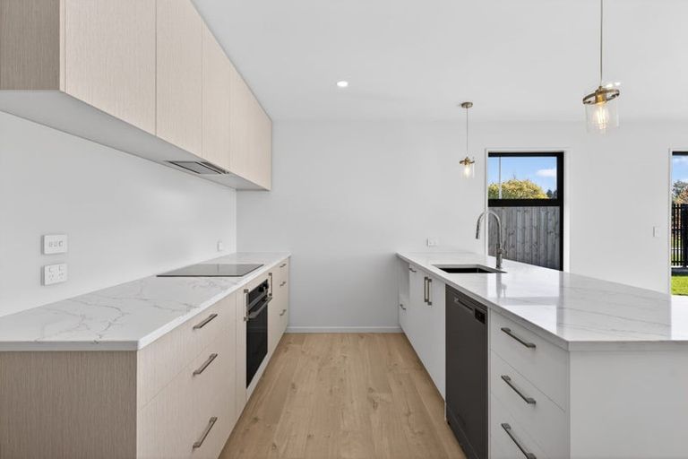 Photo of property in 31 Hanmer Crescent, Rangiora, 7400