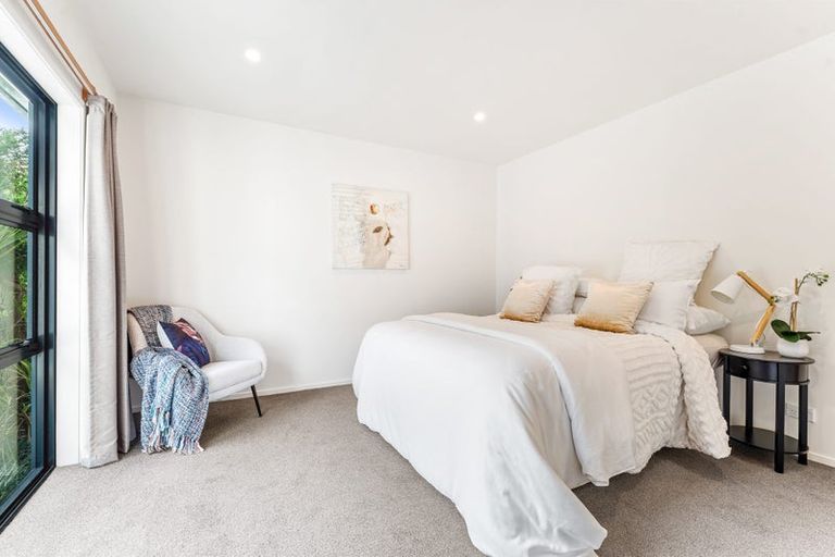 Photo of property in 5 Glance Street, Sandspit, Warkworth, 0982