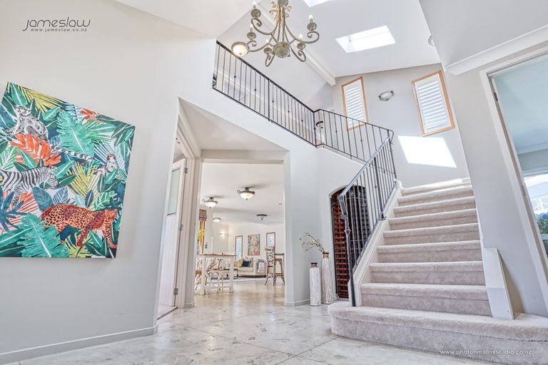 Photo of property in 42 Rame Road, Greenhithe, Auckland, 0632