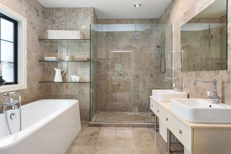 Photo of property in 1320 Poyntzs Road, West Eyreton, Rangiora, 7475